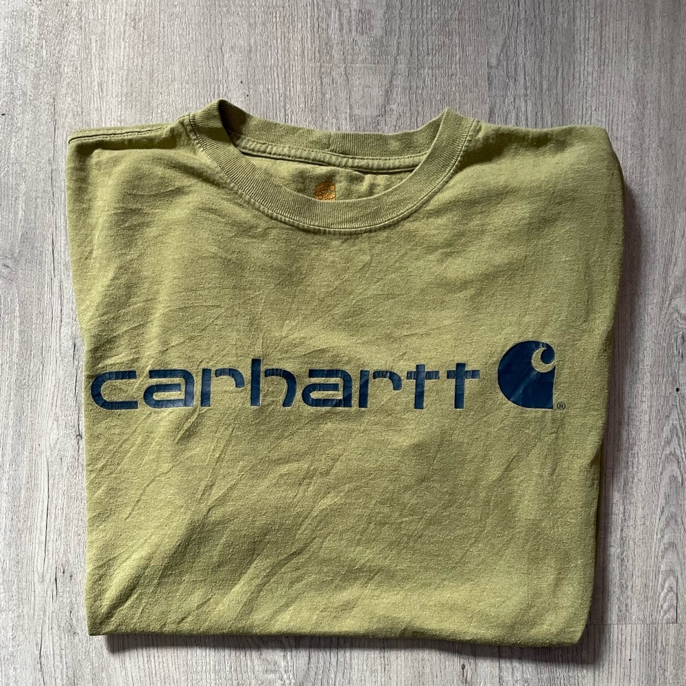 TAN CARHARTT T SHIRT SIZE MEDIUM